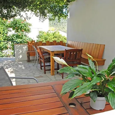 بيت ضيافة Goli 1 *